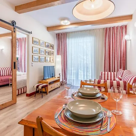 Ostoja Residence Vip Ze Strefa Relaksu I Pokojem Zabaw By Royal Aparts Szklarska Poreba Exterior photo